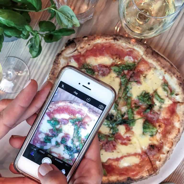 FREE PIZZA AND WINE AT MOTHER RESTAURANT