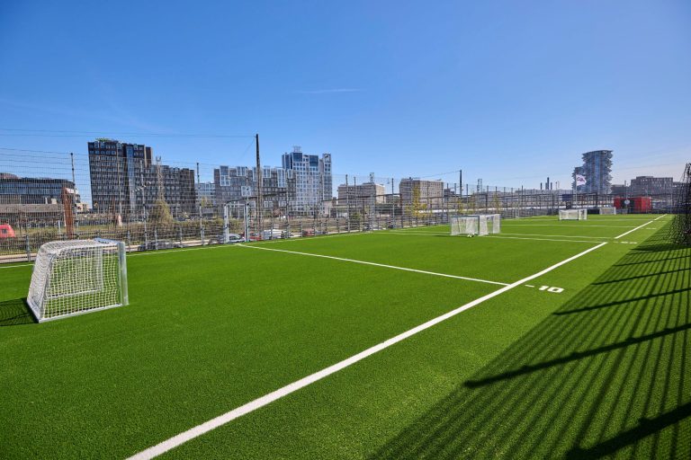 DGI Byen åbner fodboldbaner på toppen af parkeringshus