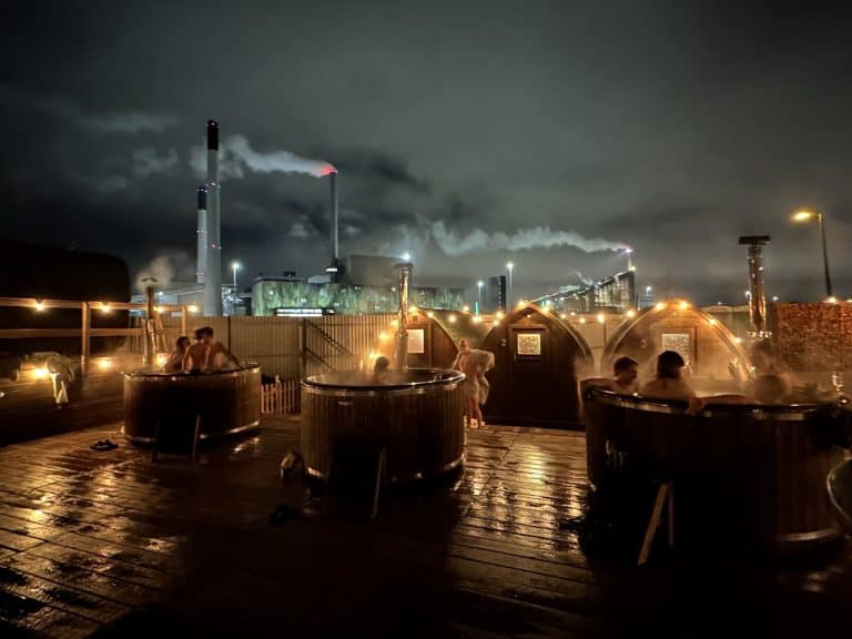 Sejlads, spa og lyskunst i Københavns Havn